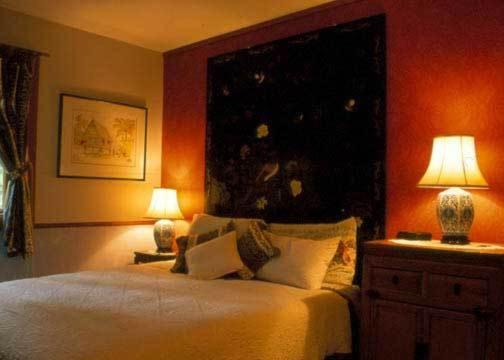 Inn At Clifftop Lane Bed And Breakfast วิสต์เลอร์ ห้อง รูปภาพ